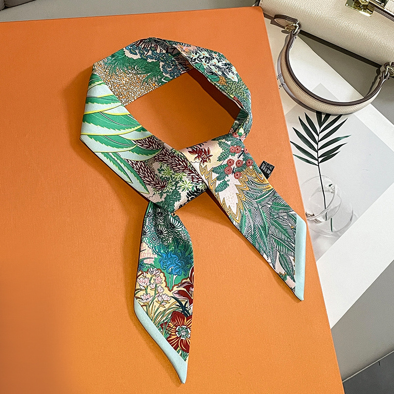 Luxe Design Zebra In Bloemen D - Face Scarf Mask recensie en prijs