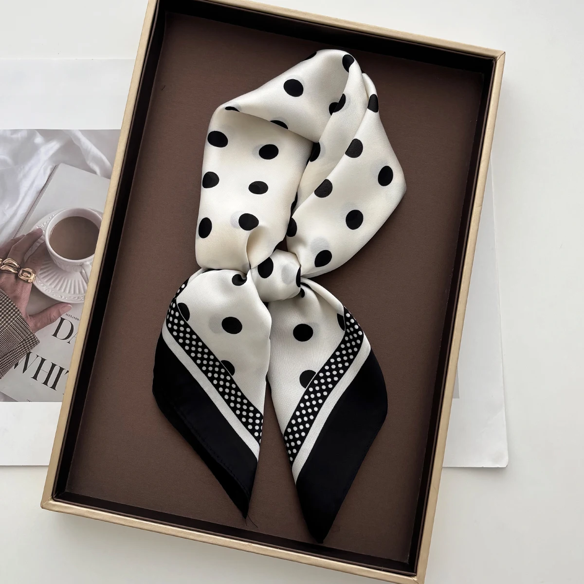 Dames elegante zachte satijnen - Scarf Silk Square recensie en prijs