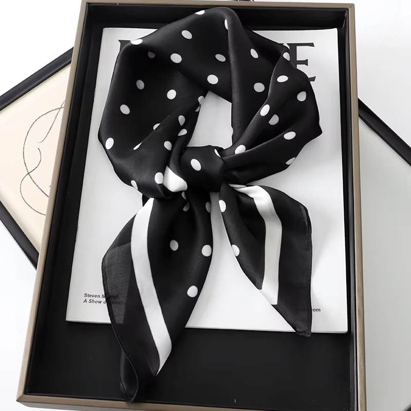 Luxe Dame Haar Dot Sjaal Vrouw - Scarf Silk Square recensie en prijs